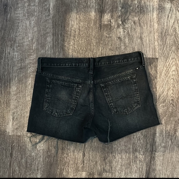 Lucky brand black denim shorts - Picture 3 of 3